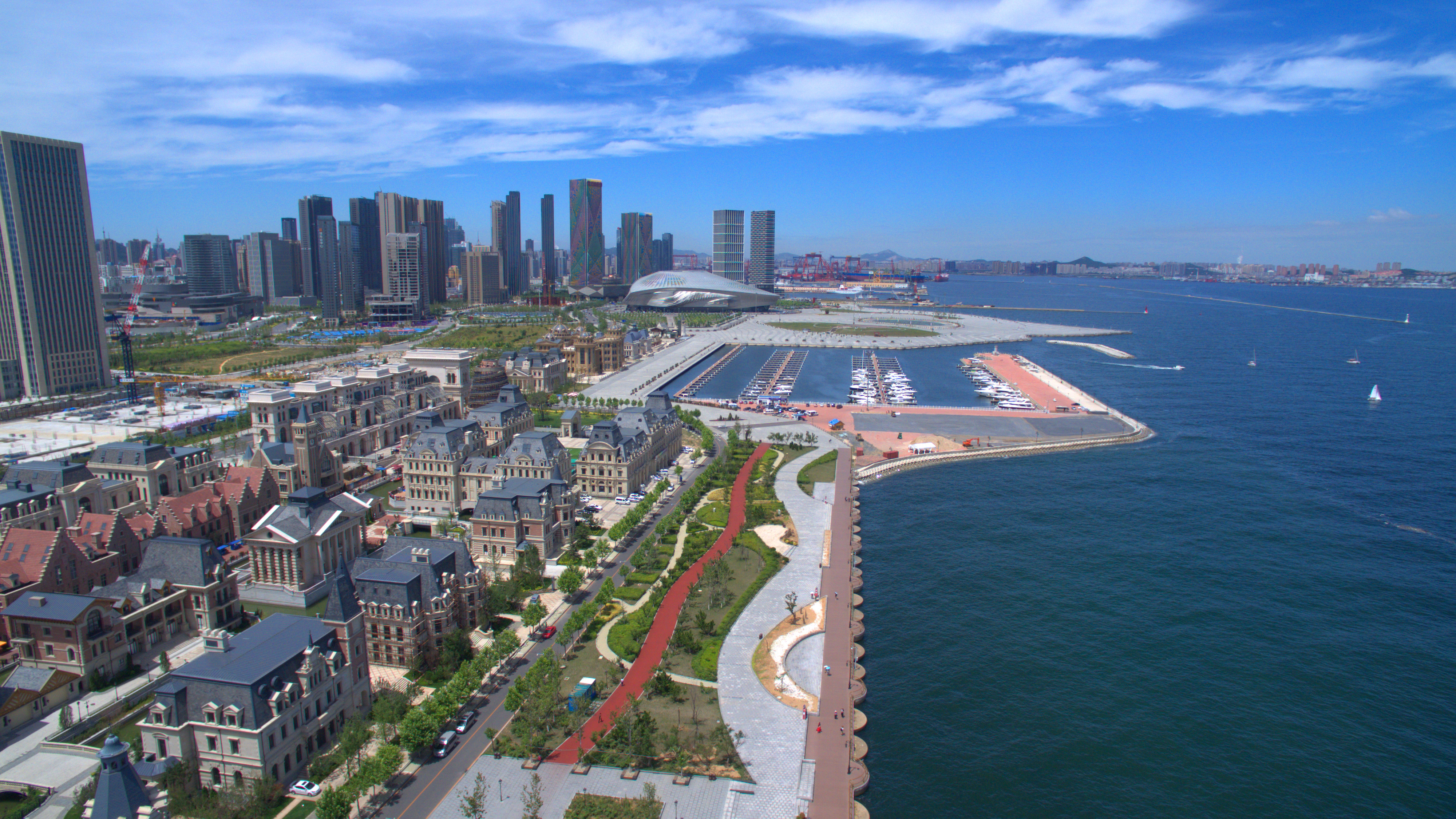 大连东港商务区